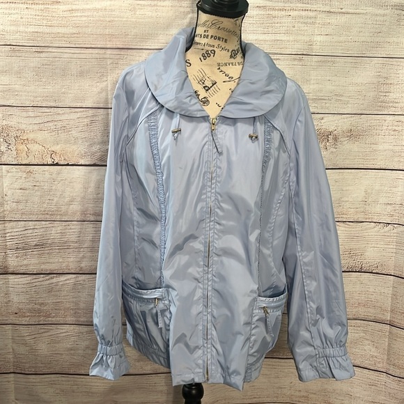 Chico’s Zenergy Windbreaker Light Blue Rounded Collar Pockets Chicos 3 XL - Picture 2 of 9